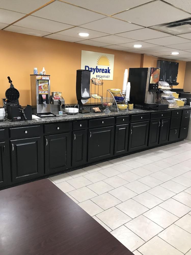 Days Inn By Wyndham Fort Wright Cincinnati Area Luaran gambar