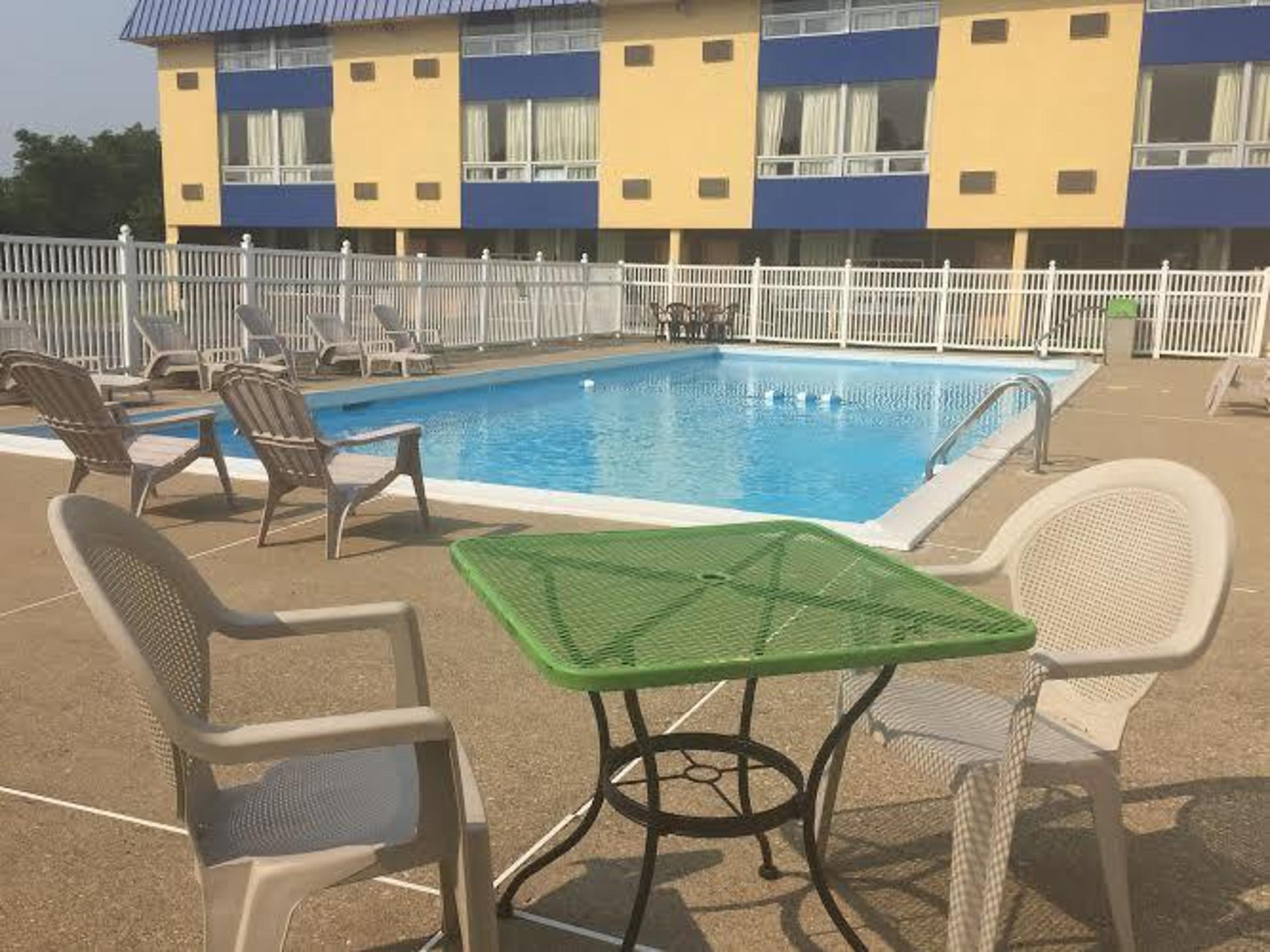 Days Inn By Wyndham Fort Wright Cincinnati Area Luaran gambar