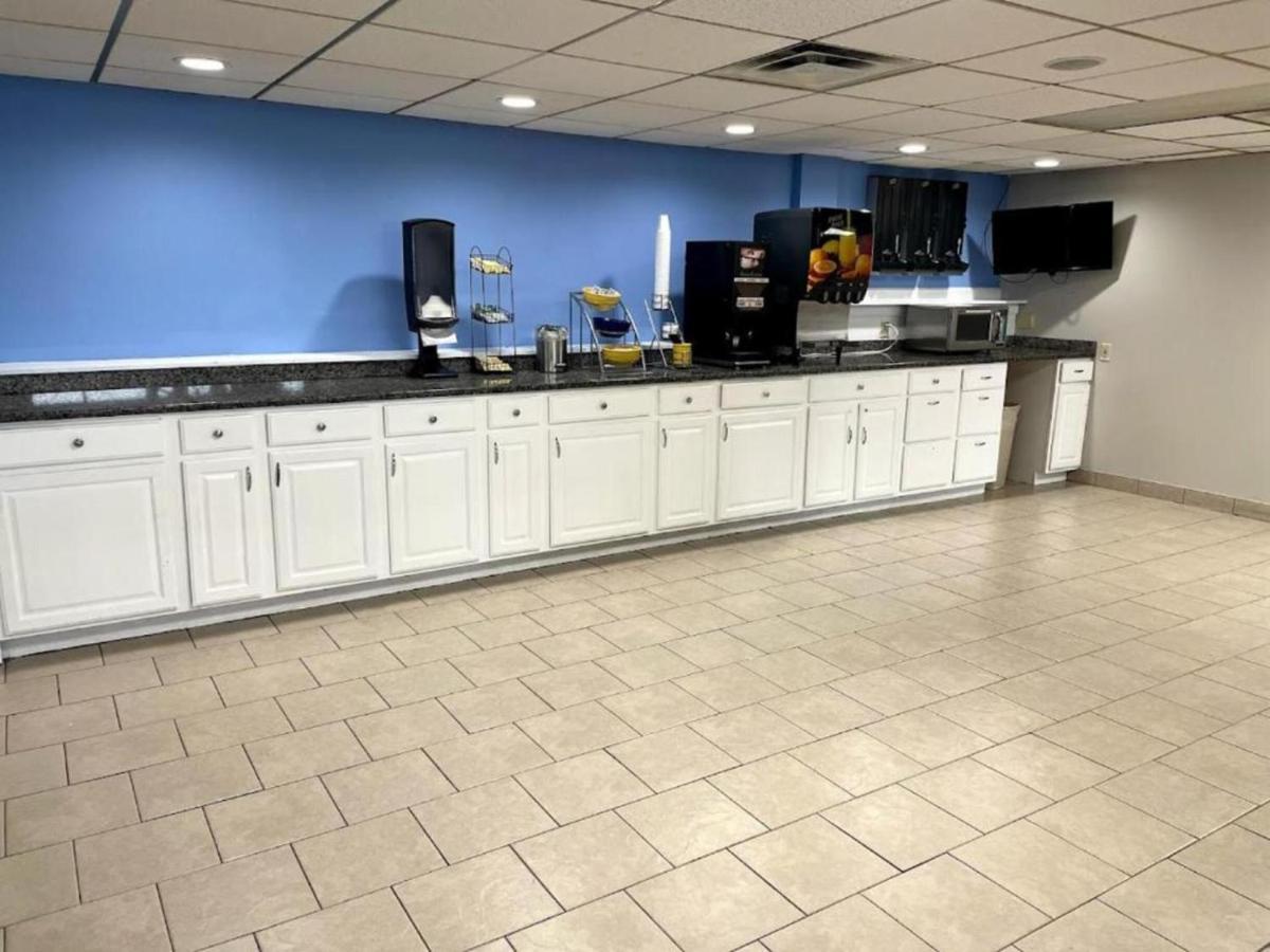 Days Inn By Wyndham Fort Wright Cincinnati Area Luaran gambar